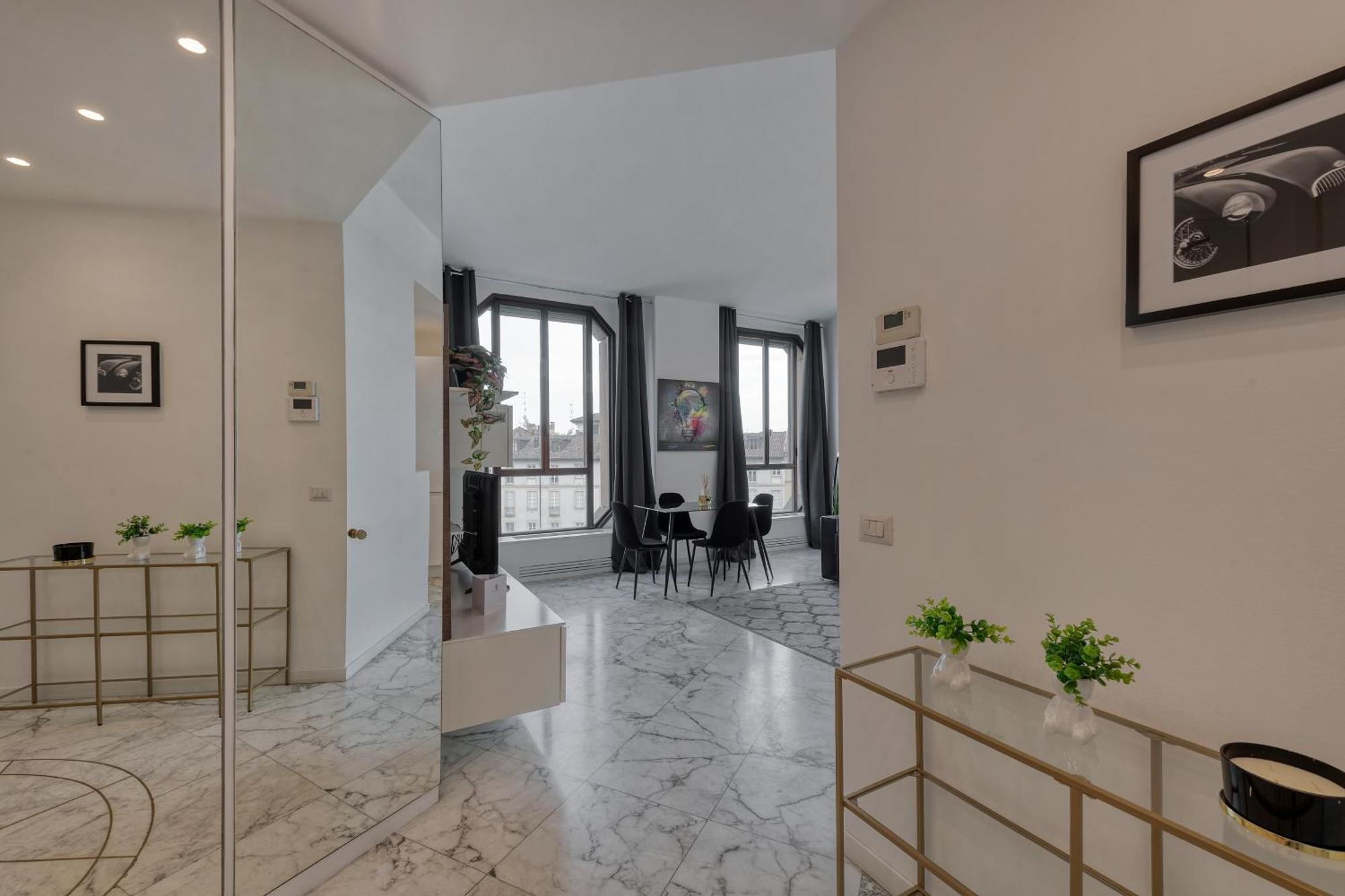 Milan Royal Suites - Duomo Santo Stefano Экстерьер фото