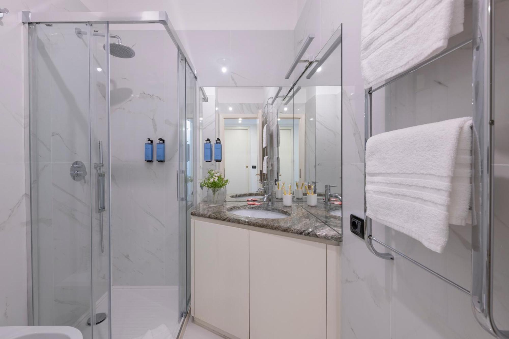 Milan Royal Suites - Duomo Santo Stefano Экстерьер фото