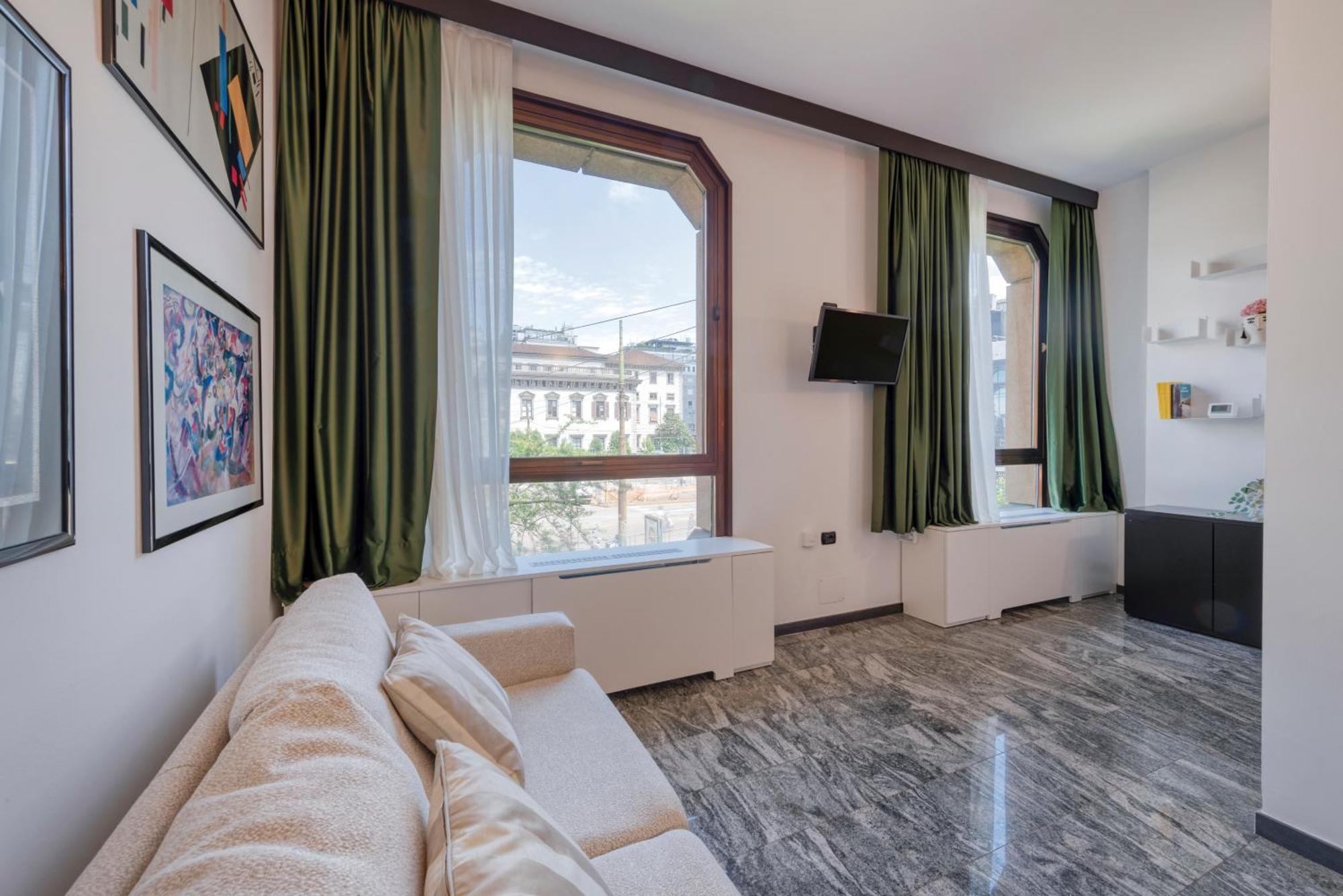 Milan Royal Suites - Duomo Santo Stefano Экстерьер фото